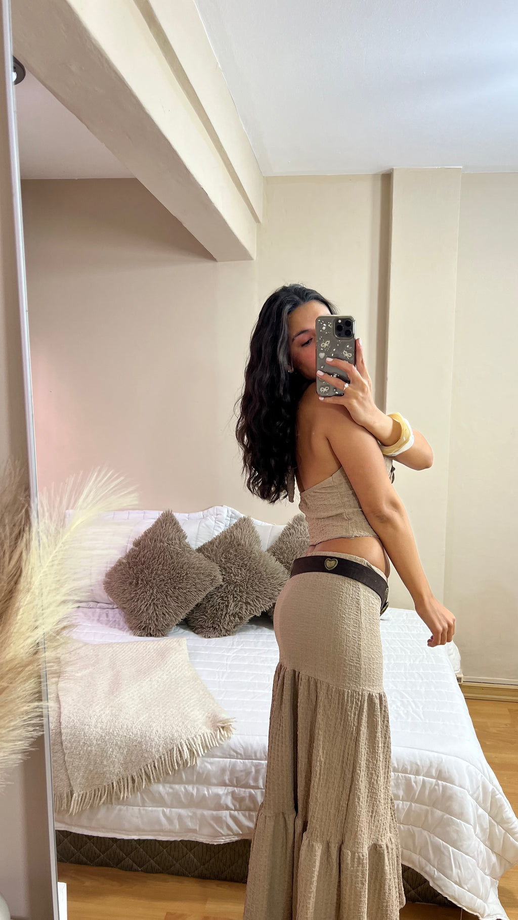 Mini larga